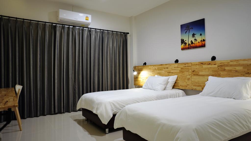 The Color Place Nakhon Ratchasima Extérieur photo
